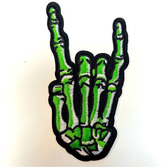 Large Rock On Skeleton Patch - Picture 1 of 3